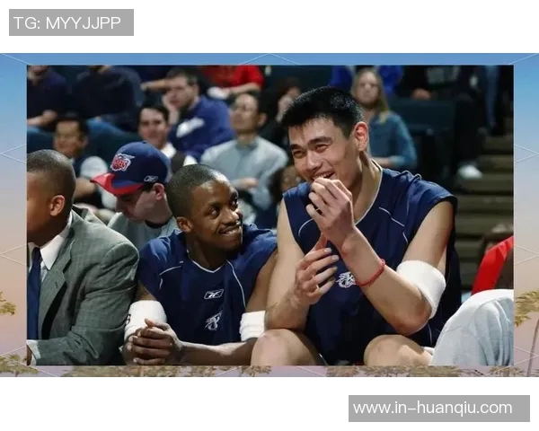 姚明回忆健身经历：早晨和上班前的秘密训练时光